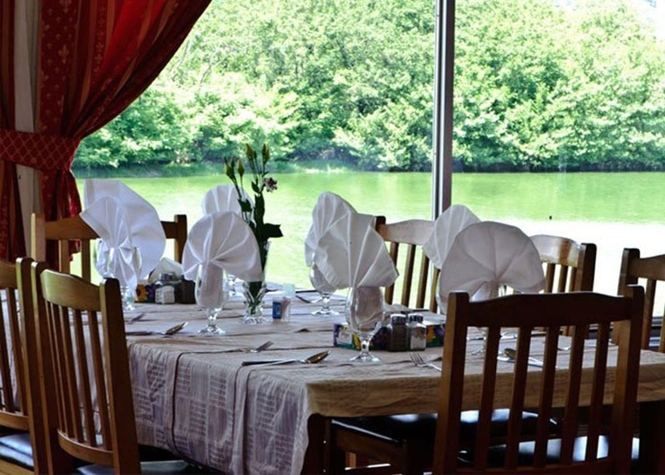 اسپیناس آستارا